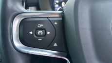 Volvo Xc40 2.0 B4P R DESIGN 5dr Auto Petrol Estate